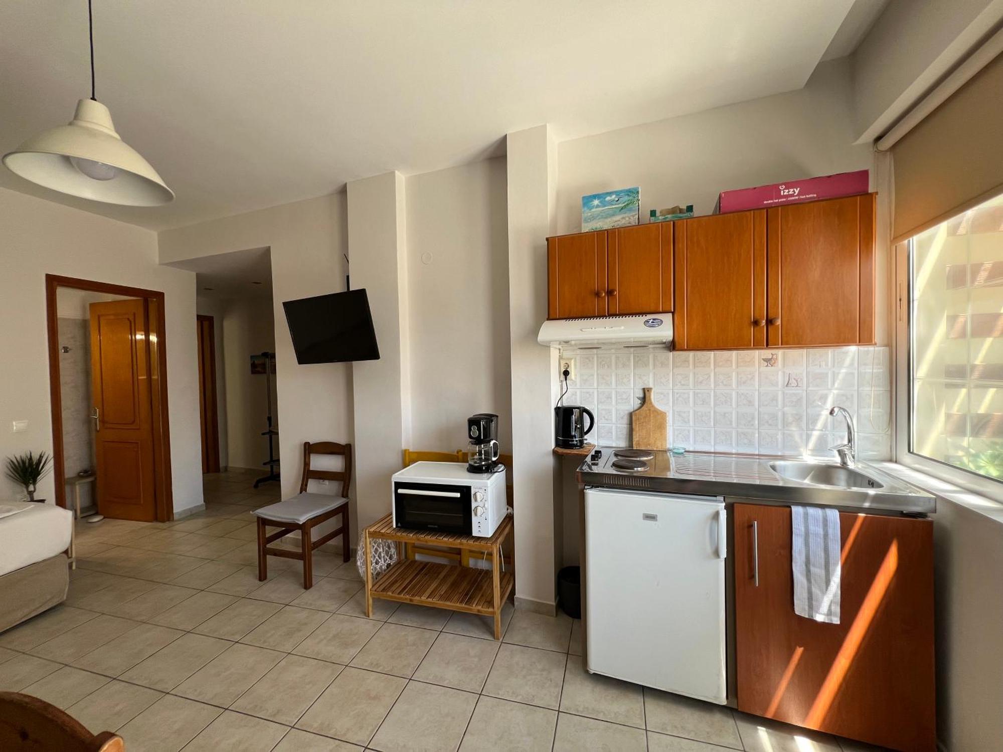 Artemis Rooms Two Steps By The Sea Platanés Екстериор снимка
