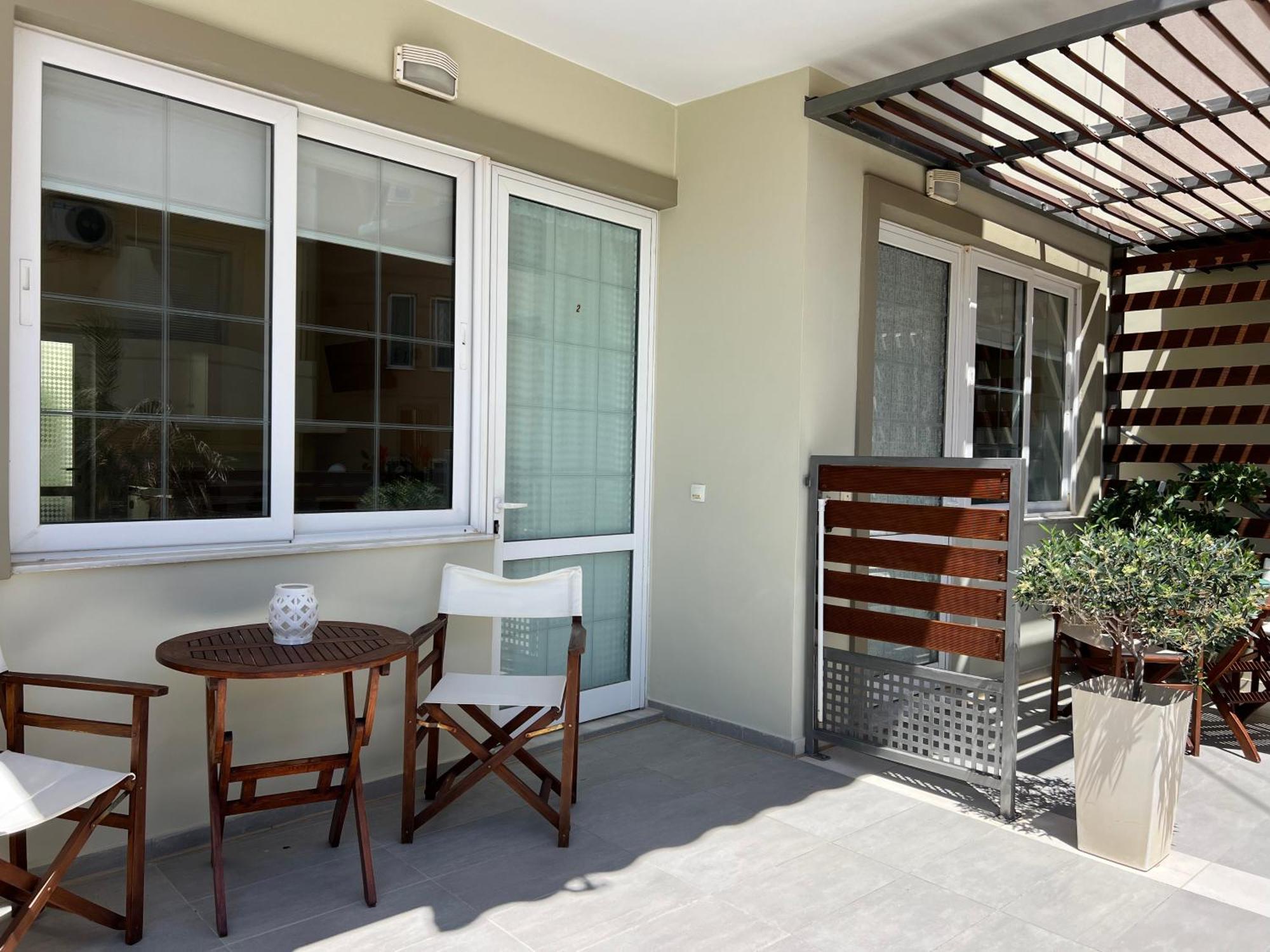Artemis Rooms Two Steps By The Sea Platanés Екстериор снимка